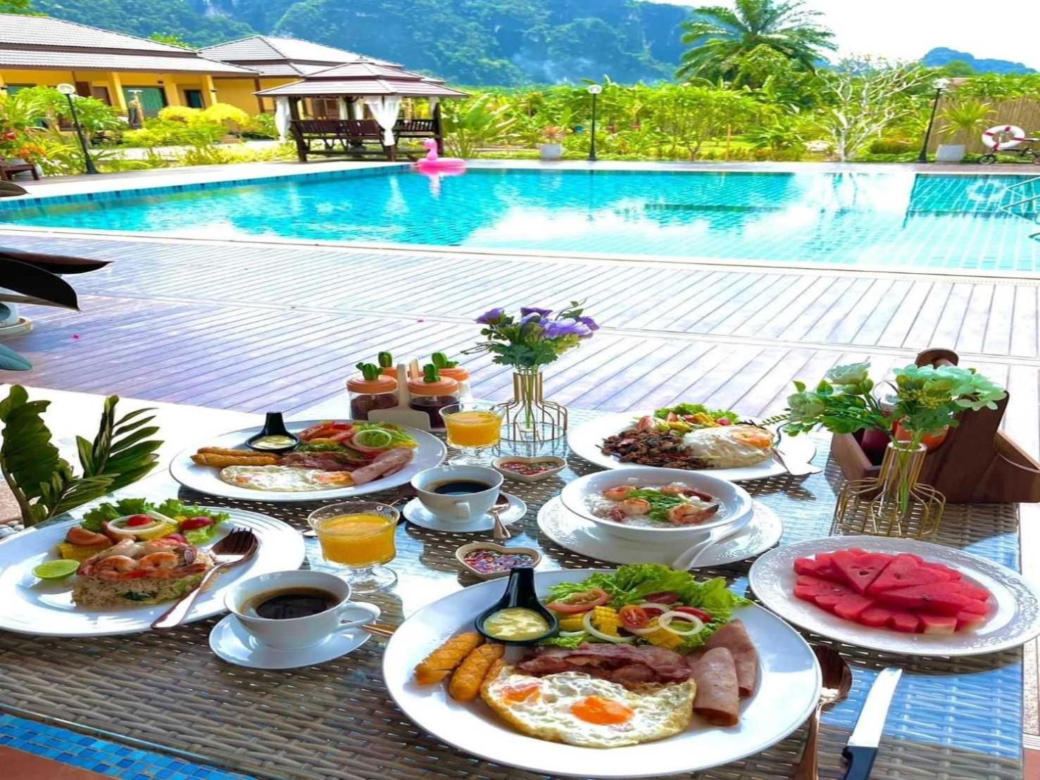 Capital O 75518 Baan Rose Resort Ao Luk Экстерьер фото